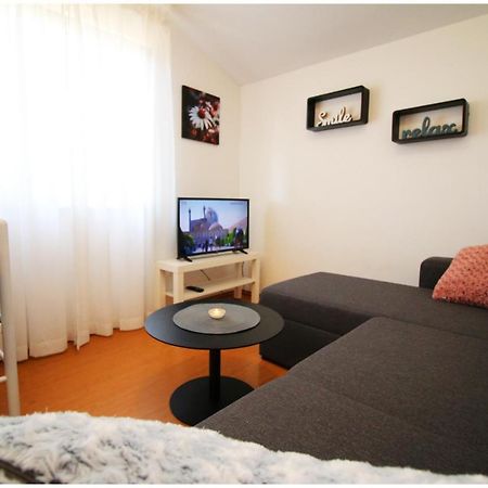 Studio Apartman Elena Primošten Dış mekan fotoğraf