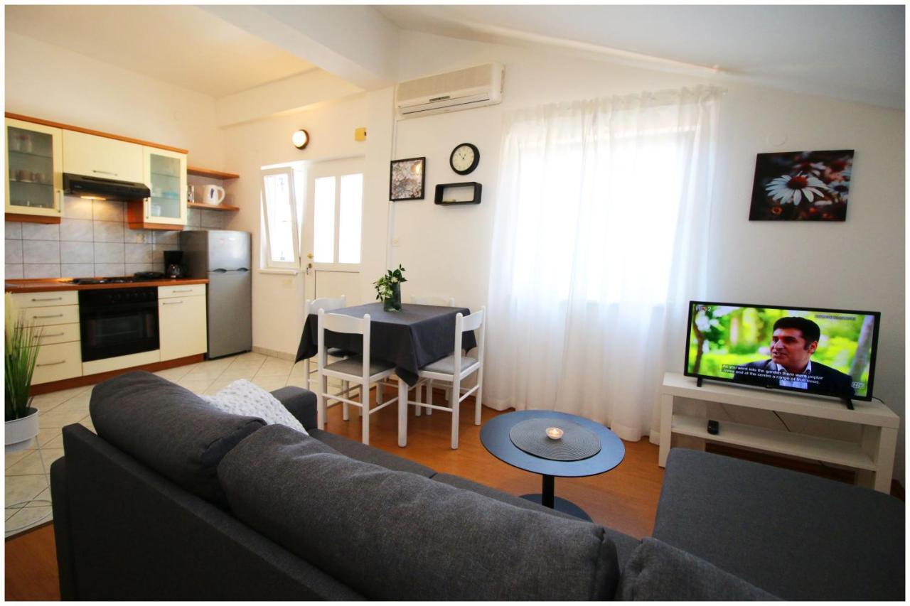 Studio Apartman Elena Primošten Dış mekan fotoğraf