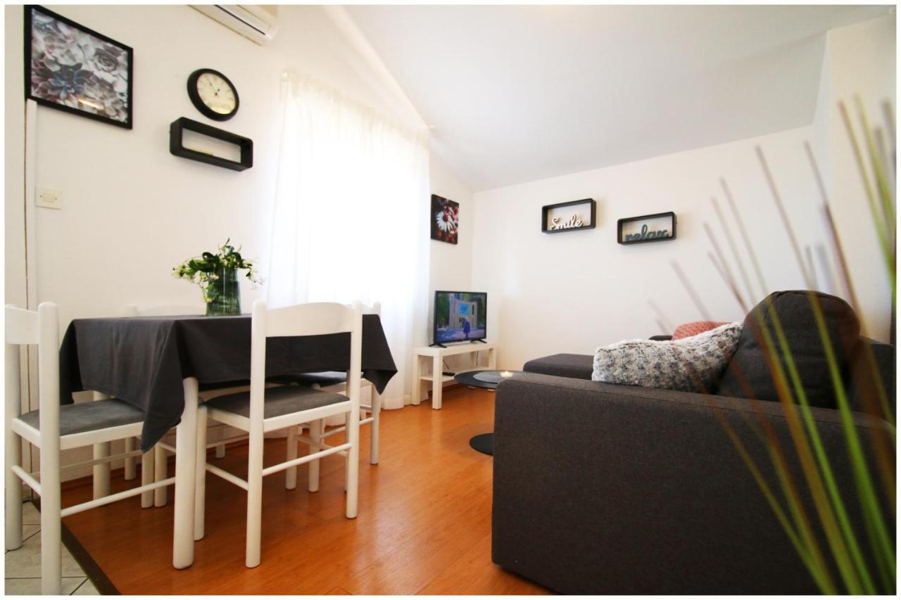 Studio Apartman Elena Primošten Dış mekan fotoğraf